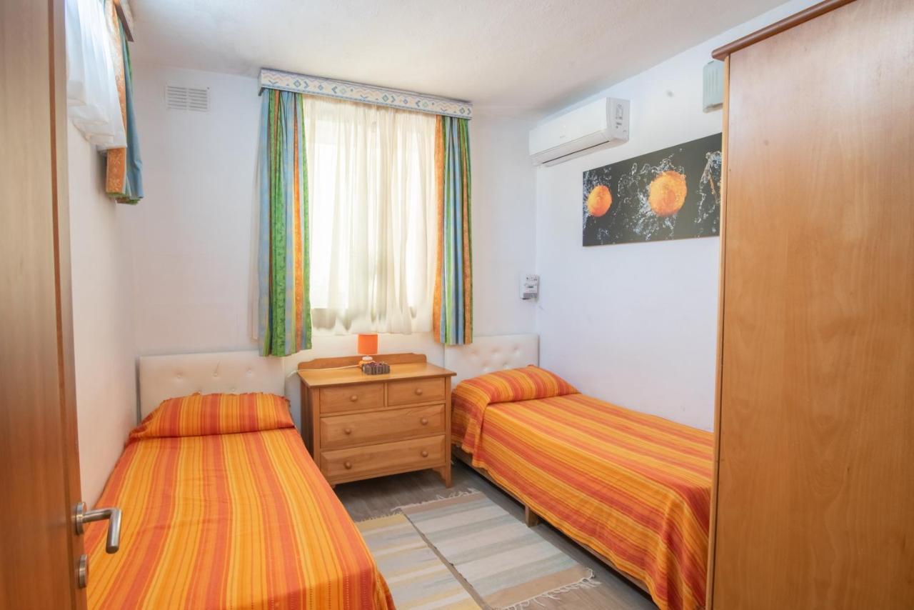Central Villa Flatlet With Pool - Free Parking And Wifi Lija Εξωτερικό φωτογραφία